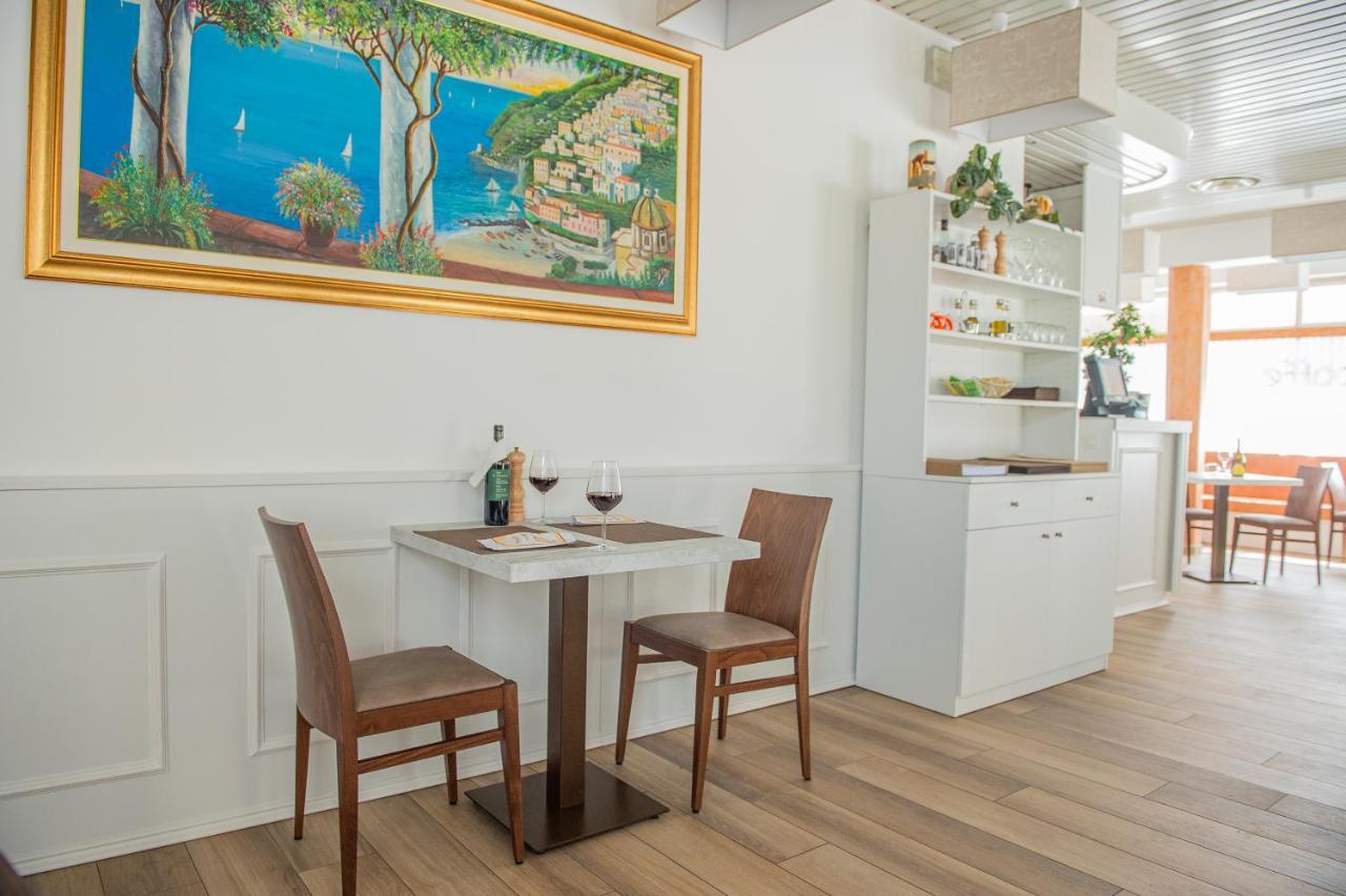 Garni Moderno Hotel Bellinzona Ngoại thất bức ảnh